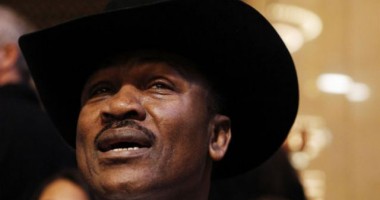 Stire din Sport : "Am pierdut un sportiv de legendă: Joe Frazier"