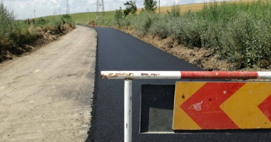 Galerie foto. LUCRĂRILE DE ASFALTARE din județ, VERIFICATE DE ȘEFUL CJC - 6