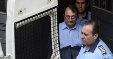 Stire din Eveniment : Mircea Băsescu, adus astăzi la Curtea de Apel Constanța