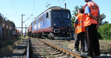 Furt în triajul Palas. Suspecții au fost reținuți