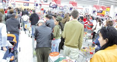 Stire din Social : Programul marilor lanțuri de magazine la Constanța. Vezi când sunt deschise