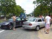 Stire din Economie : Coma pieței auto și drumul greu spre leasing ieftinesc polițele Casco