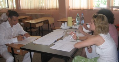 Stire din Cultură-Educație : Start Bacalaureat 2012: proba începe la ora 12 și nu se filmează