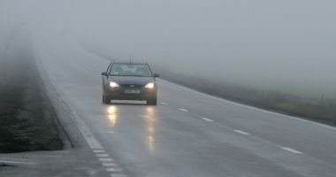 Stire din Eveniment : Vizibilitate redusă pe autostrada A2 Bucureşti - Constanţa, din cauza ceţii