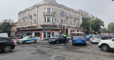 Ambuteiaje în centrul municipiului Constanța. Poliția Locală ne recomandă să renunțăm la mașini - 2
