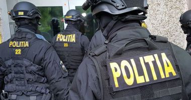 Stire din Eveniment : PERCHEZIȚII în Constanța. Canabis cultivat în Spania, vândut în România!