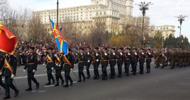 Stire din Eveniment : Persoanele cu probleme penale, "interzise" la parada de 1 Decembrie