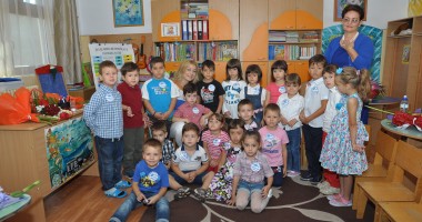 GALERIE FOTO. Bucuria revederii cu colegii! - 2