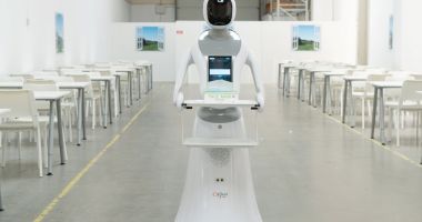 Stire din Tehnologie : Roboți vor fi folosiți la interacțiunea cu pacienții cu noul coronavirus într-un spital din România