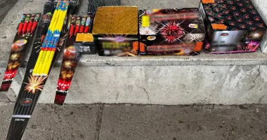 Articole pirotehnice descoperite într-un autoturism de către polițiștii de frontieră constănțeni - 2