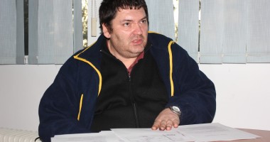 Stire din Eveniment : De ce nu vrea asistentul care a scos la iveală ilegalitățile de la "Dispensarul Polițiștilor" să fie mutat