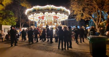 Stire din Social : Târgul de Crăciun - o experienţă magică, în prag de sărbători