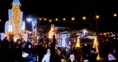 Târgul de Crăciun - o experienţă magică, în prag de sărbători - 7