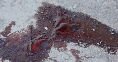 TRAGEDIE în cartierul de locuințe ieftine / Cum a căzut dulgherul de la etajul nouă al blocului - 2