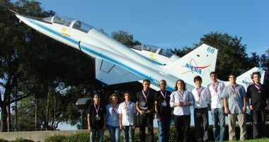 Colegiul "Mircea" a populat... Universul - 4