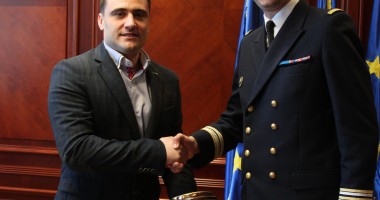 Stire din Politică-Administrație : Pe cine a primit în vizită prefectul Radu Volcinschi