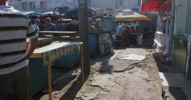 GALERIE FOTO / Piața Griviței, sub povara degradării, mizeriei, bișnițarilor și haosului - 6
