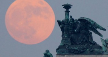 IMAGINI SPECTACULOASE: Cum s-a văzut Super Luna - 1