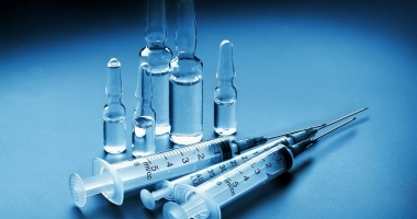 Stire din Sănătate : Florian Bodog: "Nu mai avem vaccin antihepatic pentru nou-născuți"