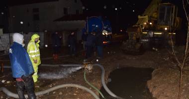 Cisterne cu apă potabilă, puse la dispoziție de RAJA - 2