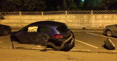 Galerie foto. Accident rutier spectaculos în Constanța. IMPACT TERIBIL! - 3