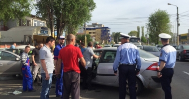 GALERIE FOTO / GRAV ACCIDENT RUTIER ÎN CONSTANȚA. Cel puțin trei victime - 2