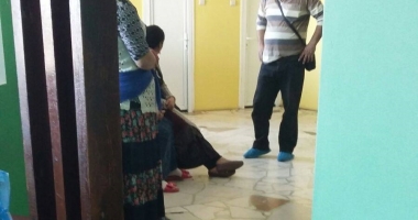 Romii au pus stăpânire pe spital - 2