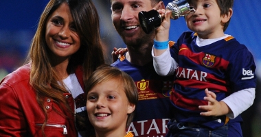 Fotbal / Messi se va căsători. Iată cum arată viitoarea soție a argentinianului - 4