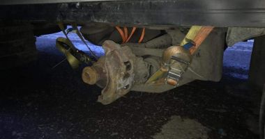 Șofer român, oprit în drum spre Viena. Polițiștii austrieci au rămas mască la vederea camionului! - 2