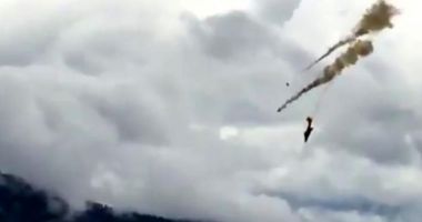 Un avion care aducea omagiu medicilor în lupta cu COVID-19 s-a prăbușit