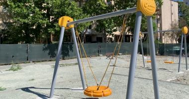 Continuă lucrările de reamenajare în parcul "Dragoslavele" din cartierul Faleză Nord - 2