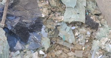 Deșeuri de sticlă spartă, descoperite la P.T.F. Negru Vodă - 2