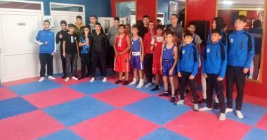 Pugiliştii Farului, prezenţi la inaugurarea sălii de box Vulturii Tulcea - 2