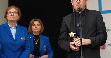 Sport şi artă / Maestrul Nicolae Voiculeţ, premiat în cadrul Galei Canotajului Românesc 2022 - 2
