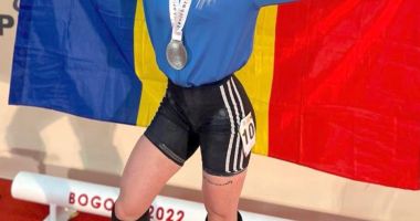 Haltere / Medalie de argint pentru Mihaela Cambei, la Campionatele Mondiale de la Bogota - 2