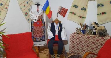 Tradiţiile românilor, promovate în ajun de Paşte, în gospodăria "Suvenir din Dobrogea" - 2