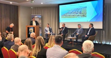 Investiţii în portul Constanţa. Se implementează un sistem de protejare a infrastructurii rutiere - 2