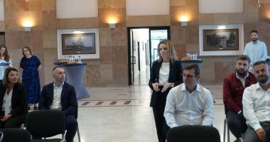 Reprezentanţi ai companiilor americane din domeniul agriculturii, în vizită în portul Constanţa - 2