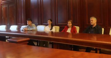 Elevi de 10 premiați de prefectul Constanței - 3
