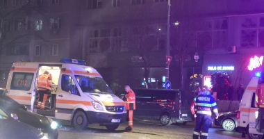 Accident rutier la Casa de Cultură! Un pieton a fost lovit de o ambulanță - 2