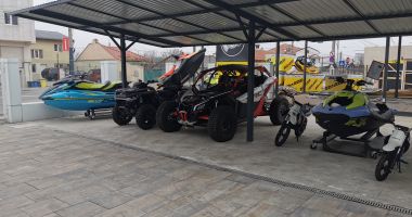 Stire din Social : Jetski Adrenalin: O oază de BUNĂ DISPOZIȚIE în toate anotimpurile, cu rădăcini adânci în Constanța