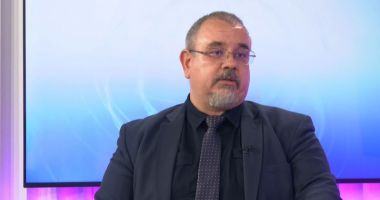Stire din Actualitate : „În Slujba Cetățenilor” - „Cine va fi președintele Romaniei?” cu Răzvan Pantelimon, analist politic