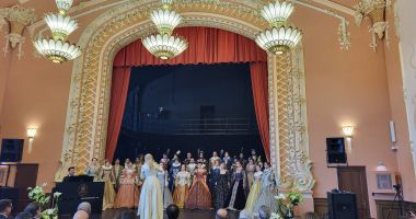 Stire din Cultură-Educație : Corul Madrigal, moment de magie la inaugurarea Cazinoului