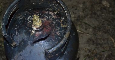 Stire din Eveniment : Panică într-un bloc din Cernavodă! O butelie a explodat într-un aparament