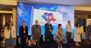 Mariana Gâju, la evenimentul ACoR din stațiunea Mamaia: „Nu am făcut invitaţii politice, ci doar am vrut să adun femeile primar” - 2