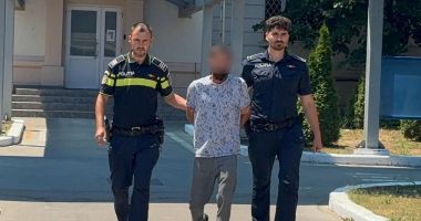 Stire din Eveniment : Femeie din Medgidia, amenințată și bătută de propriul fiu, în urma unui conflict