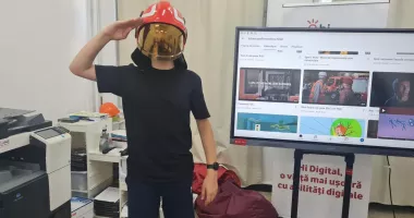 Lecție de curaj pentru copii, alături de pompierii ISU Dobrogea, la Biblioteca de Vară - 2
