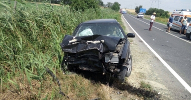 IMAGINI ȘOCANTE / GRAV ACCIDENT RUTIER LA SIBIOARA. O FEMEIE A MURIT, ȘOFERUL ERA BEAT MANGĂ - 3