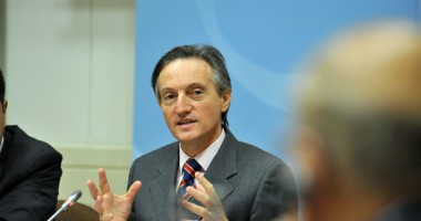 Stire din Politică-Administrație : Secretarul general adjunct al NATO, în vizită în România