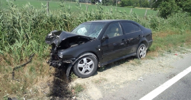 IMAGINI ȘOCANTE / GRAV ACCIDENT RUTIER LA SIBIOARA. O FEMEIE A MURIT, ȘOFERUL ERA BEAT MANGĂ - 2